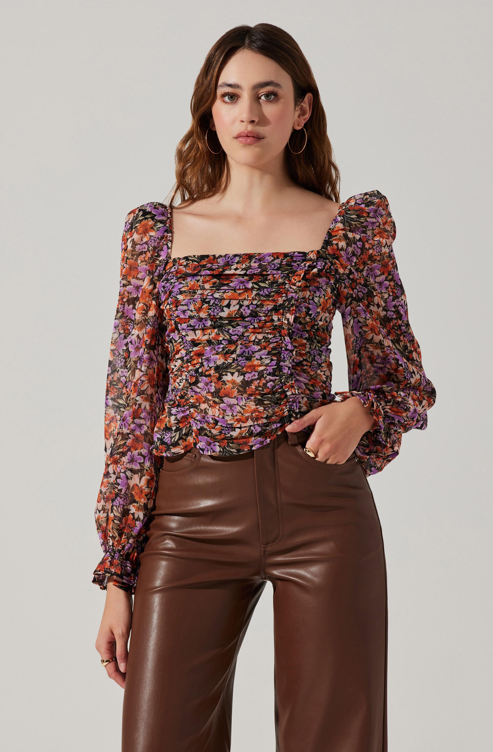 ROLLA'S Ivy Floral Stephanie Top in SCARLET