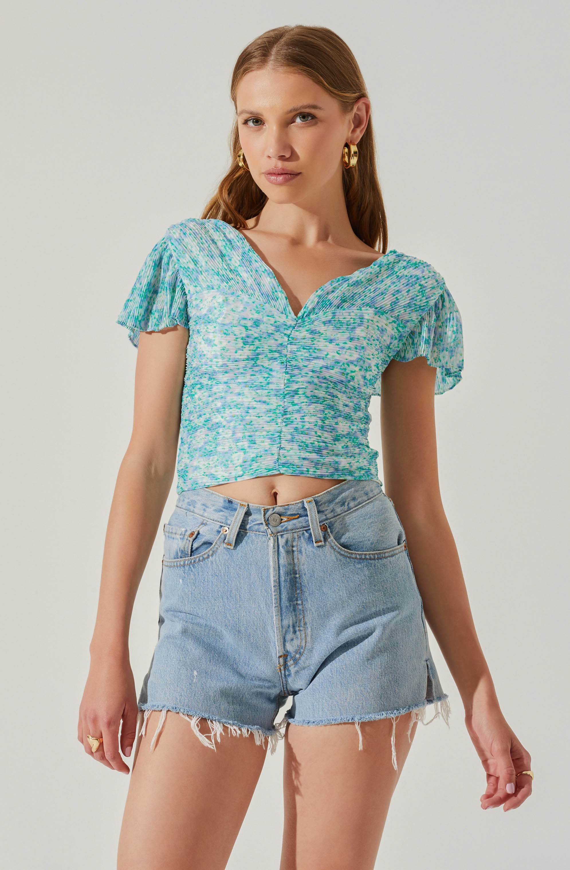 ADARA COLLERED V-NECK CROP TOP