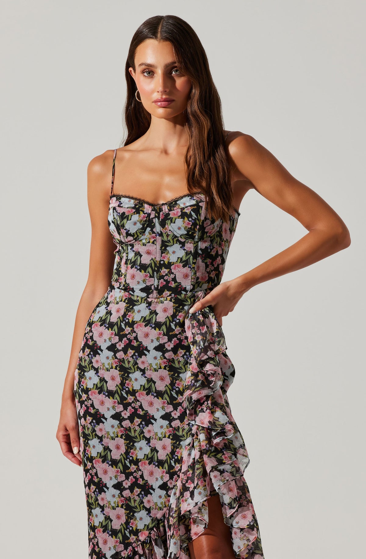 Astr the online Label Floral Midi Dress