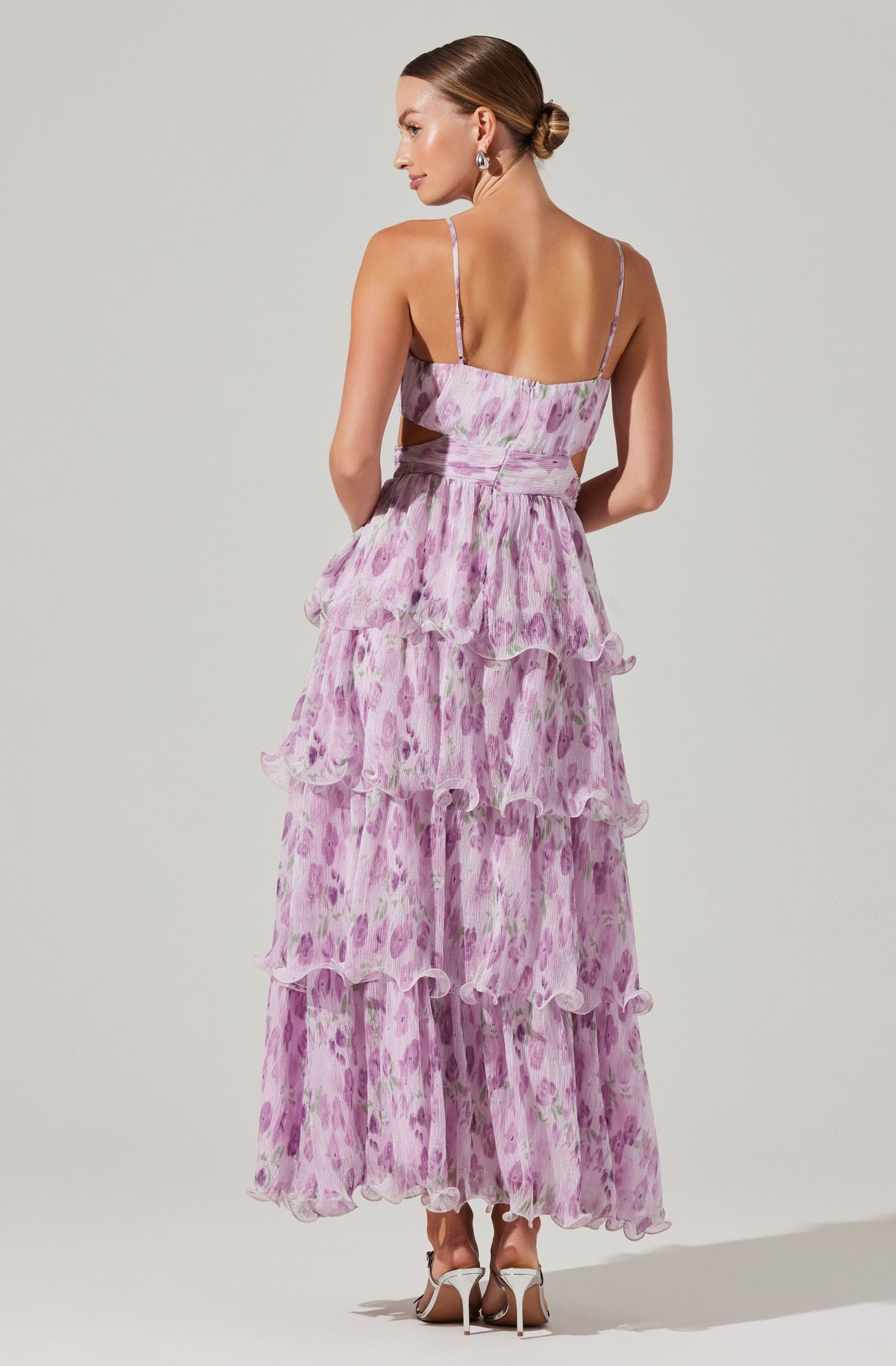 Jaiden Floral Tiered Maxi Dress– ASTR ...