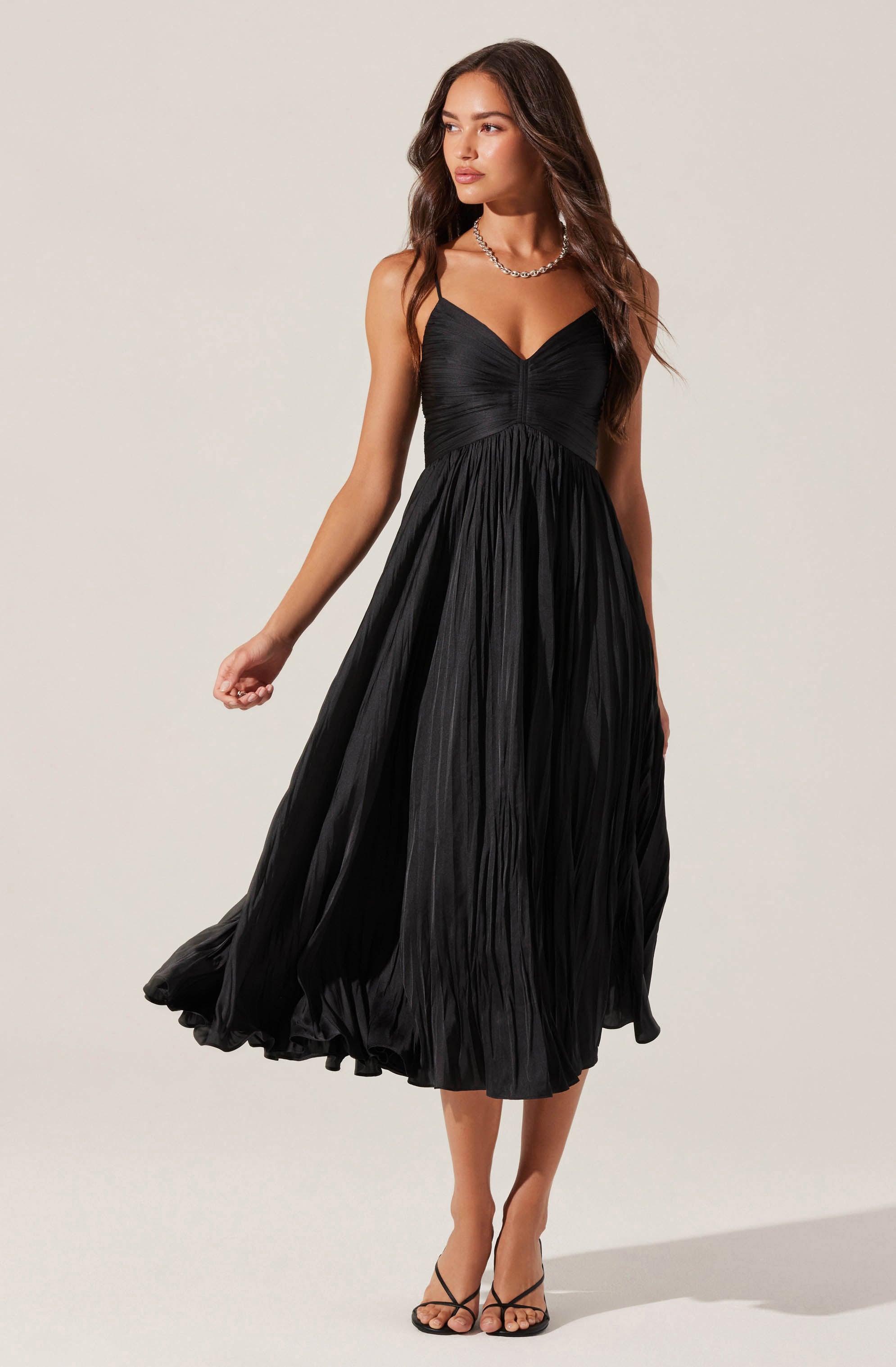 Maeve Pleated Midi Dress– ASTR the Label