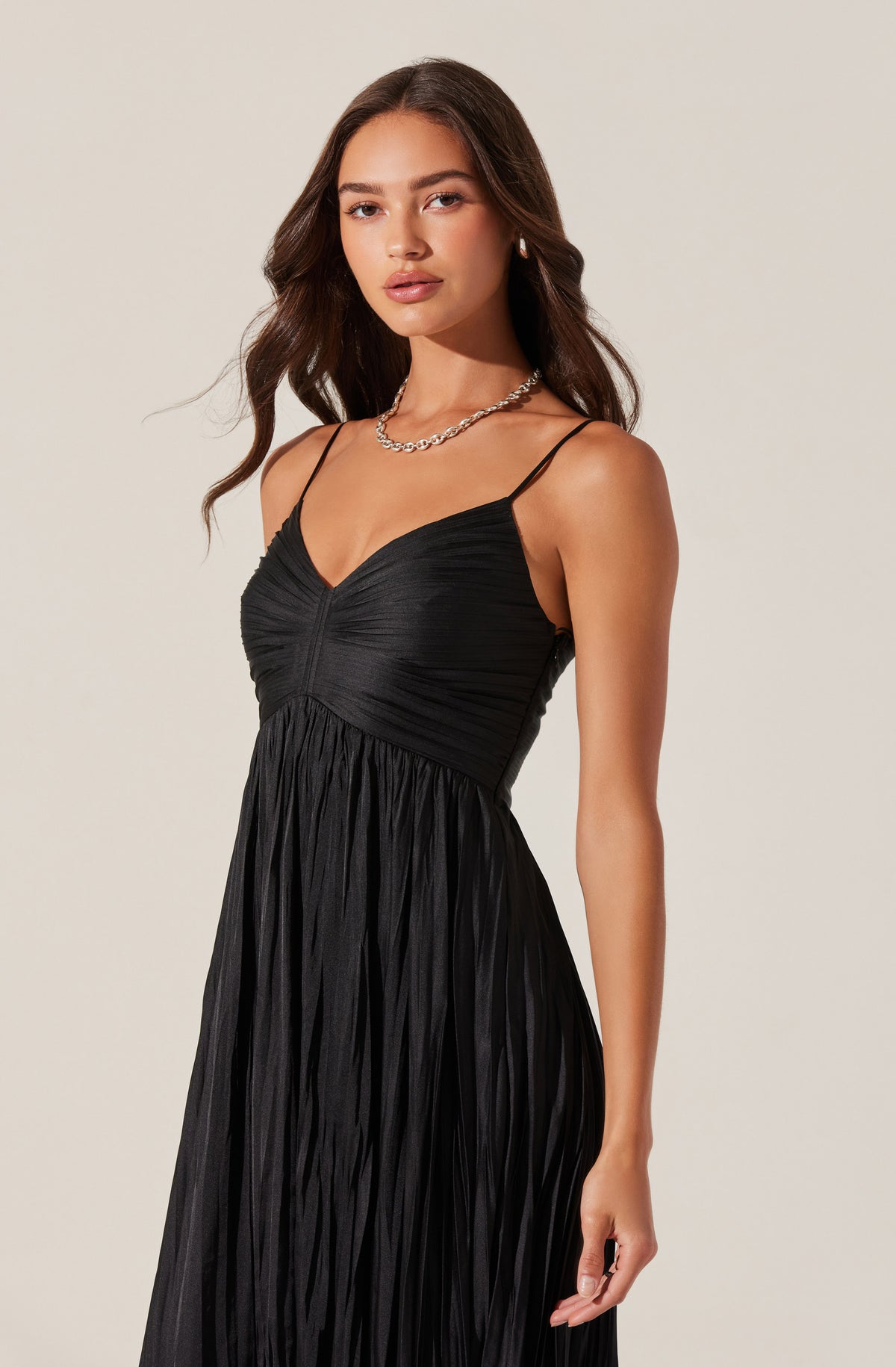 Maeve Pleated Midi Dress– ASTR the Label