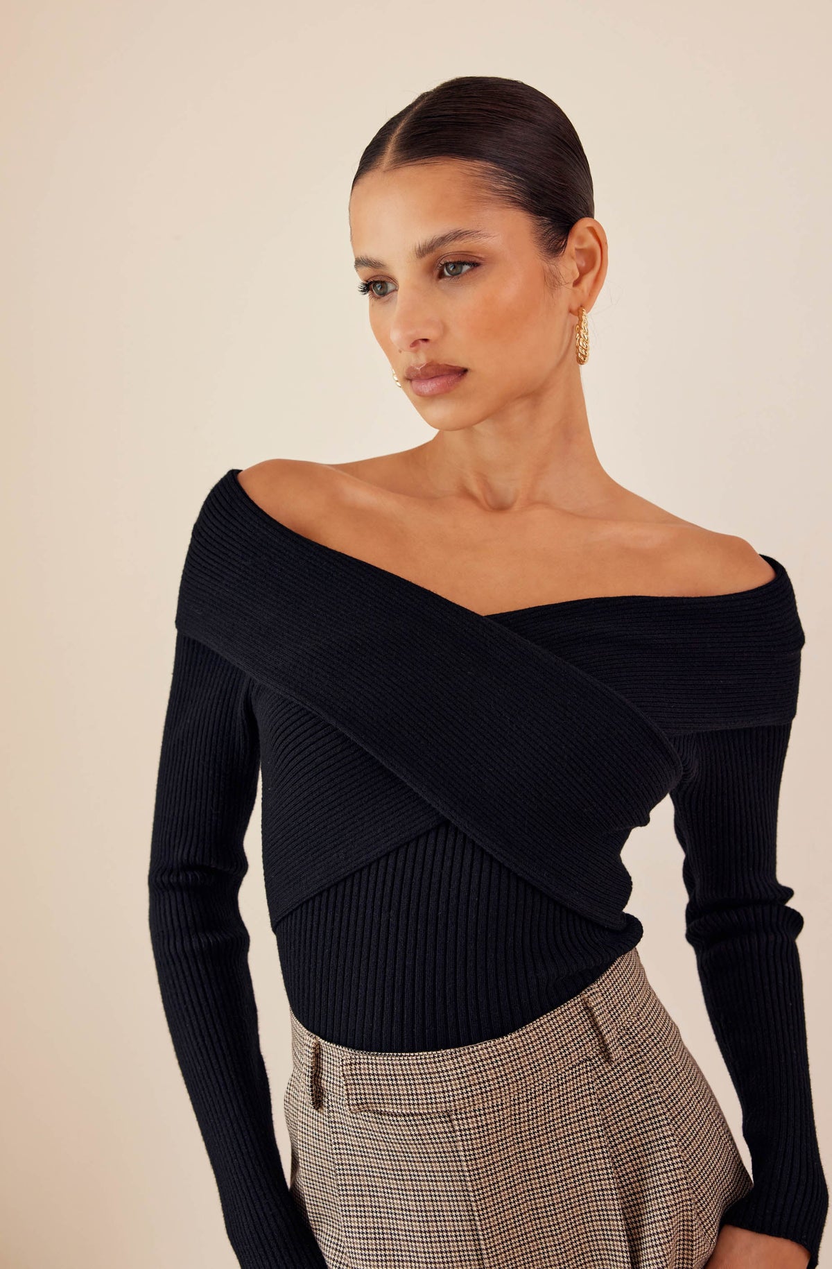 Zayla Off the Shoulder Sweater – ASTR The Label