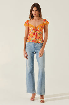 Buy ASTR The Label - NWT Elva Floral Printed Ruffle Top - Small