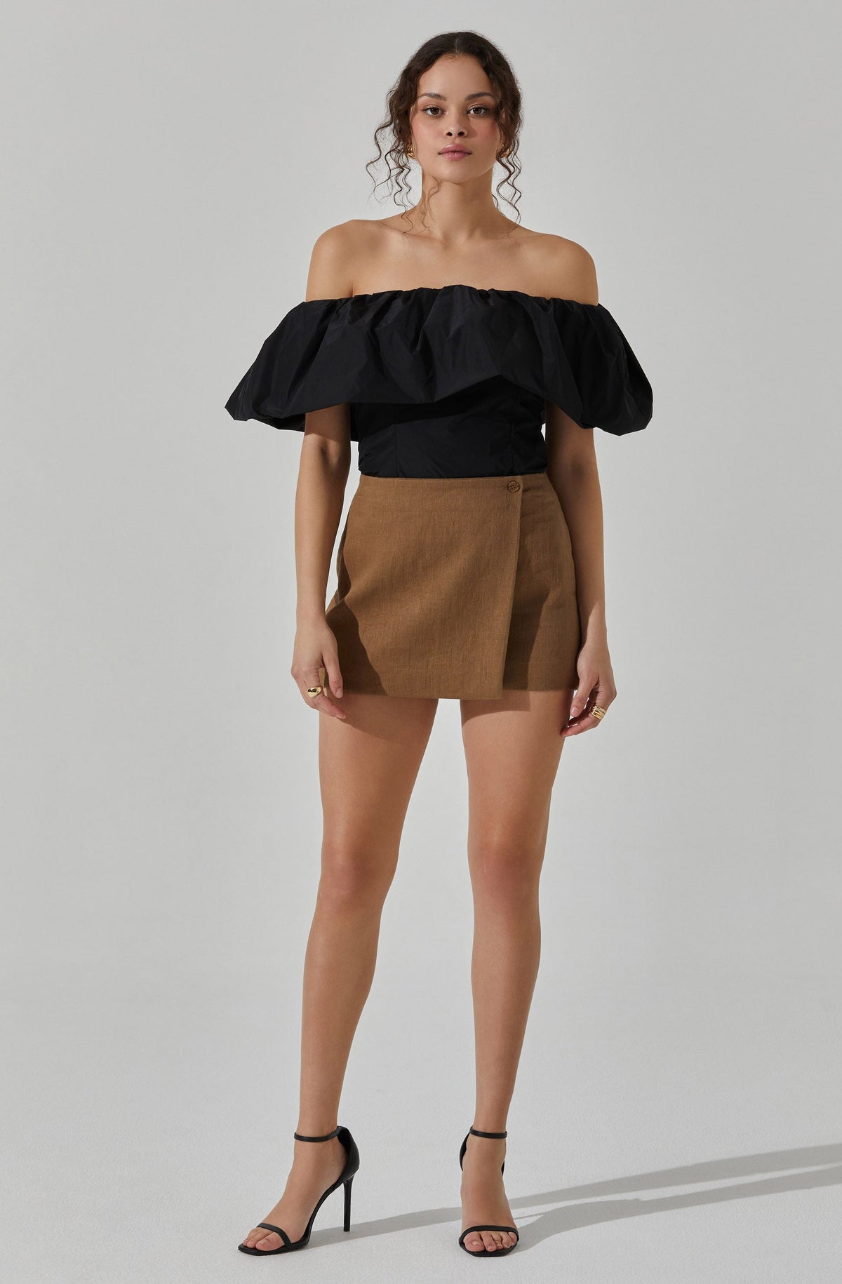 Ruffle shirt off fashion the shoulder