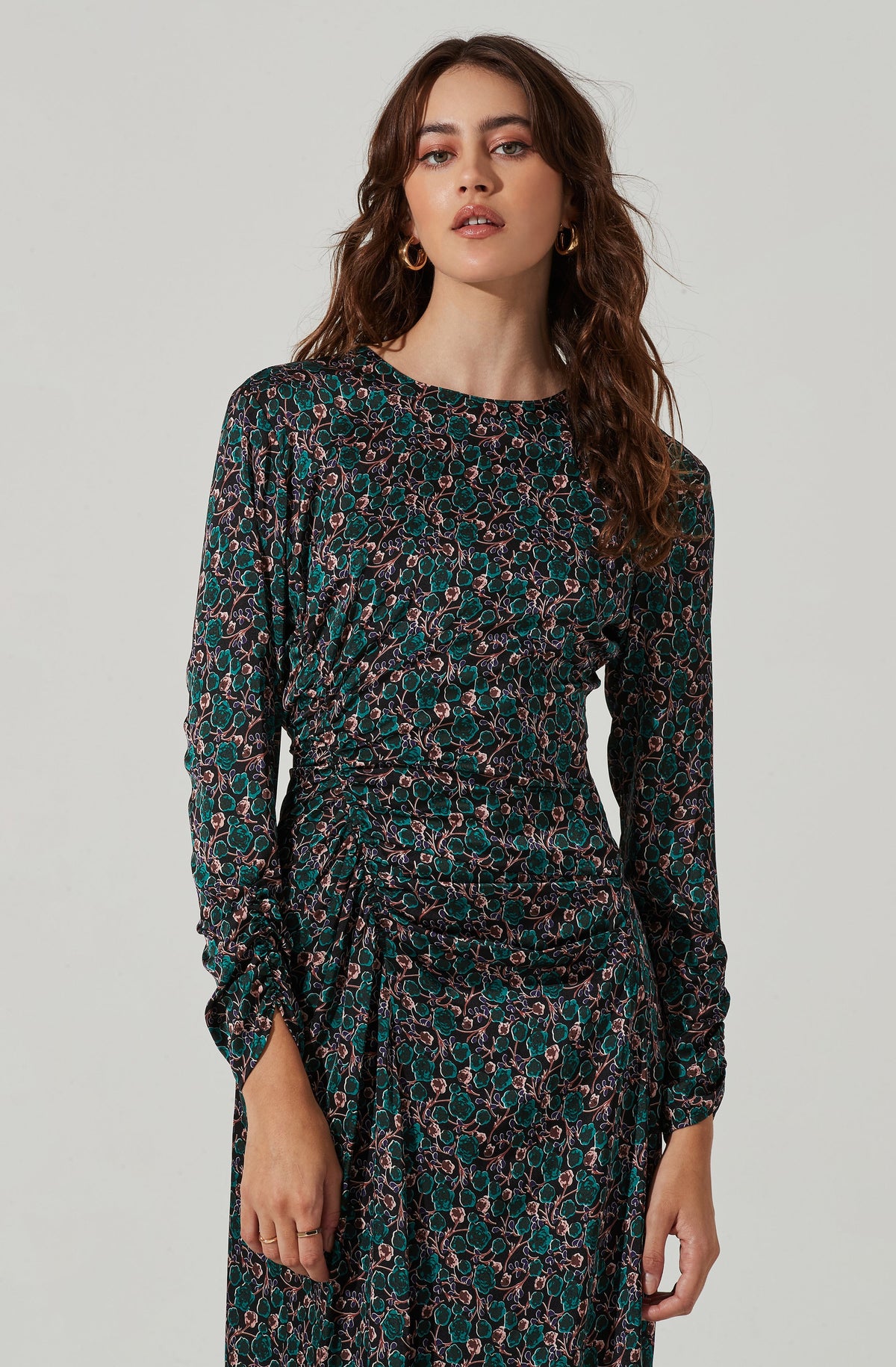 Floral long sleeve midi dress astr the outlet label