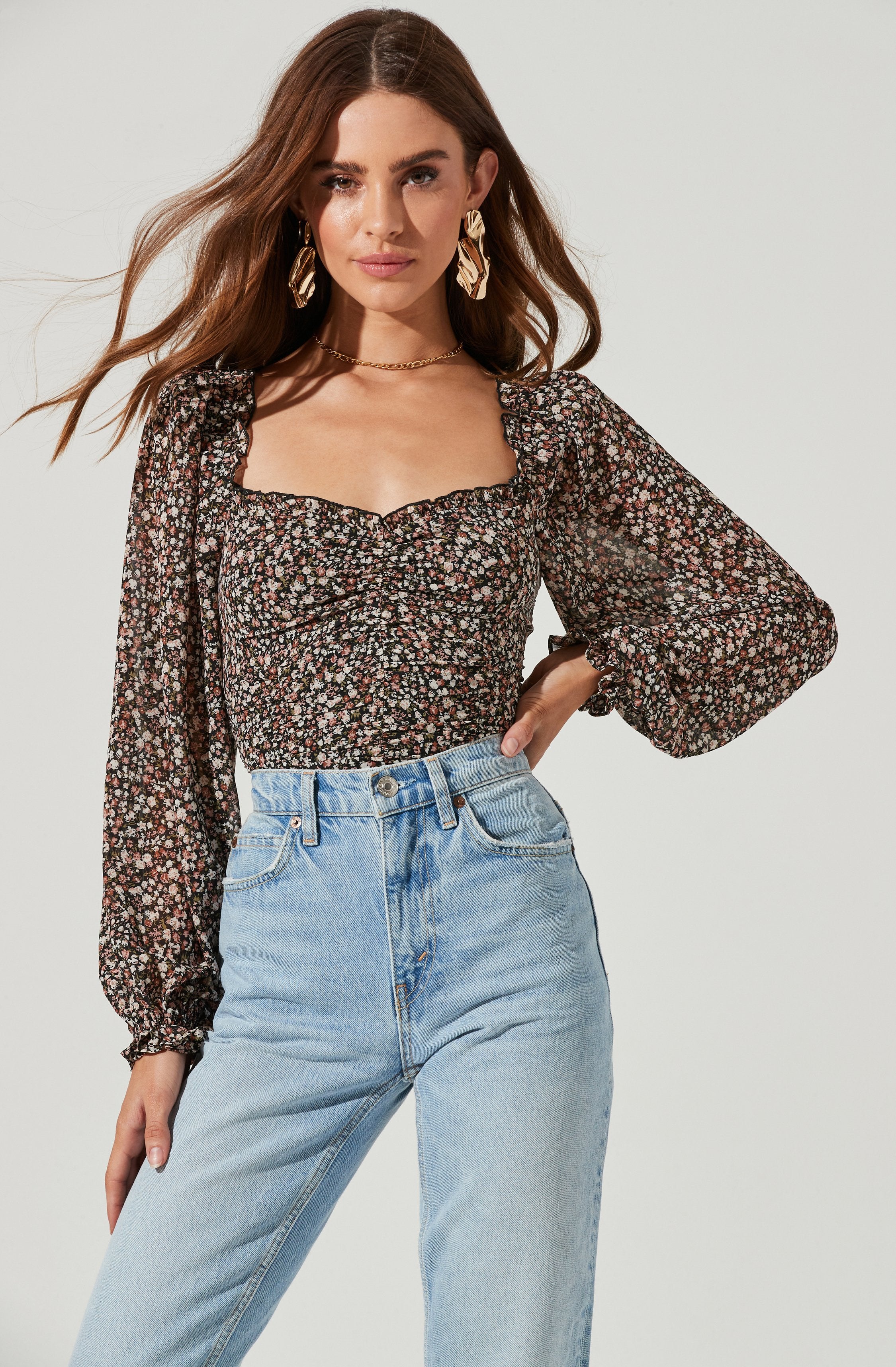 Sweetheart Neck Long Sleeve Top – ASTR The Label